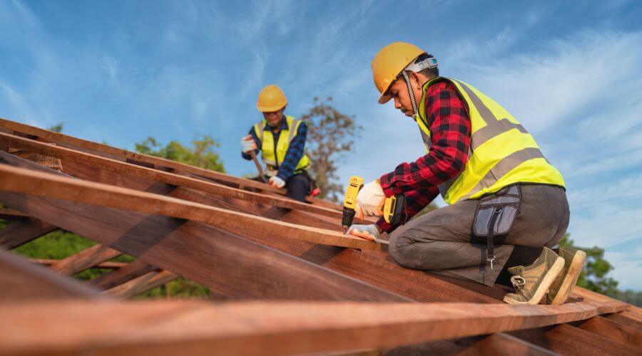 Professional Flat Roofing Installation services in Garden Grove, IA